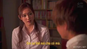 Anh chàng đam mê quan hệ với chị em trên ban công và chơi trò tay ba, để lộ mặt, tất, gợi cảm và xinh đẹp, quan hệ bằng miệng, liếm dương vật lớn và núm vú