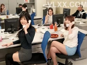 Trai đẹp không lo không có gái để quan hệ, trai đẹp quan hệ với gái trẻ trong nhà vợ gia đình tốt, nhiều tư thế và góc độ, gái trẻ hợp tác rất tốt